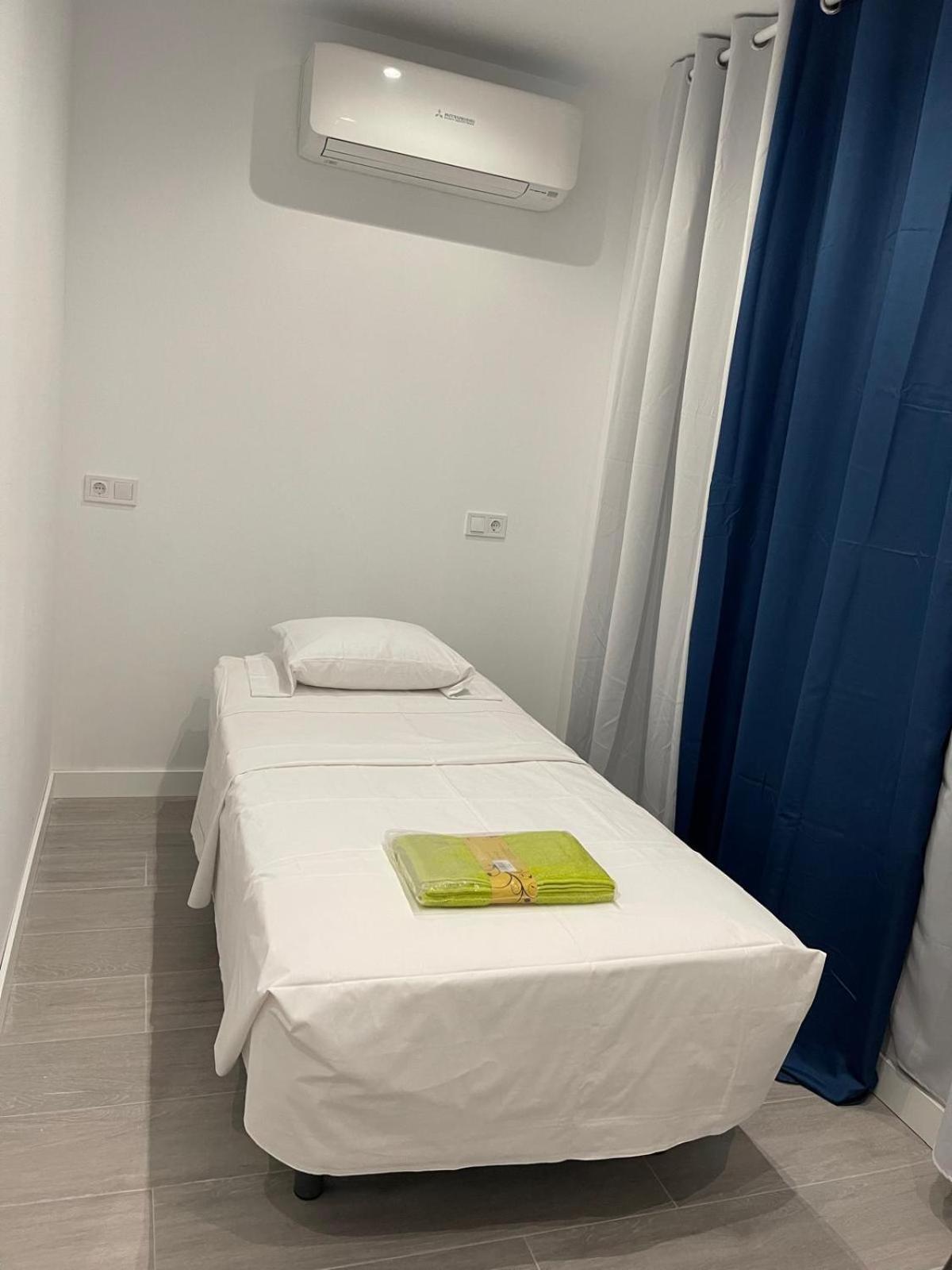Estudios Nuevos Madrid Centro Eksteriør billede
