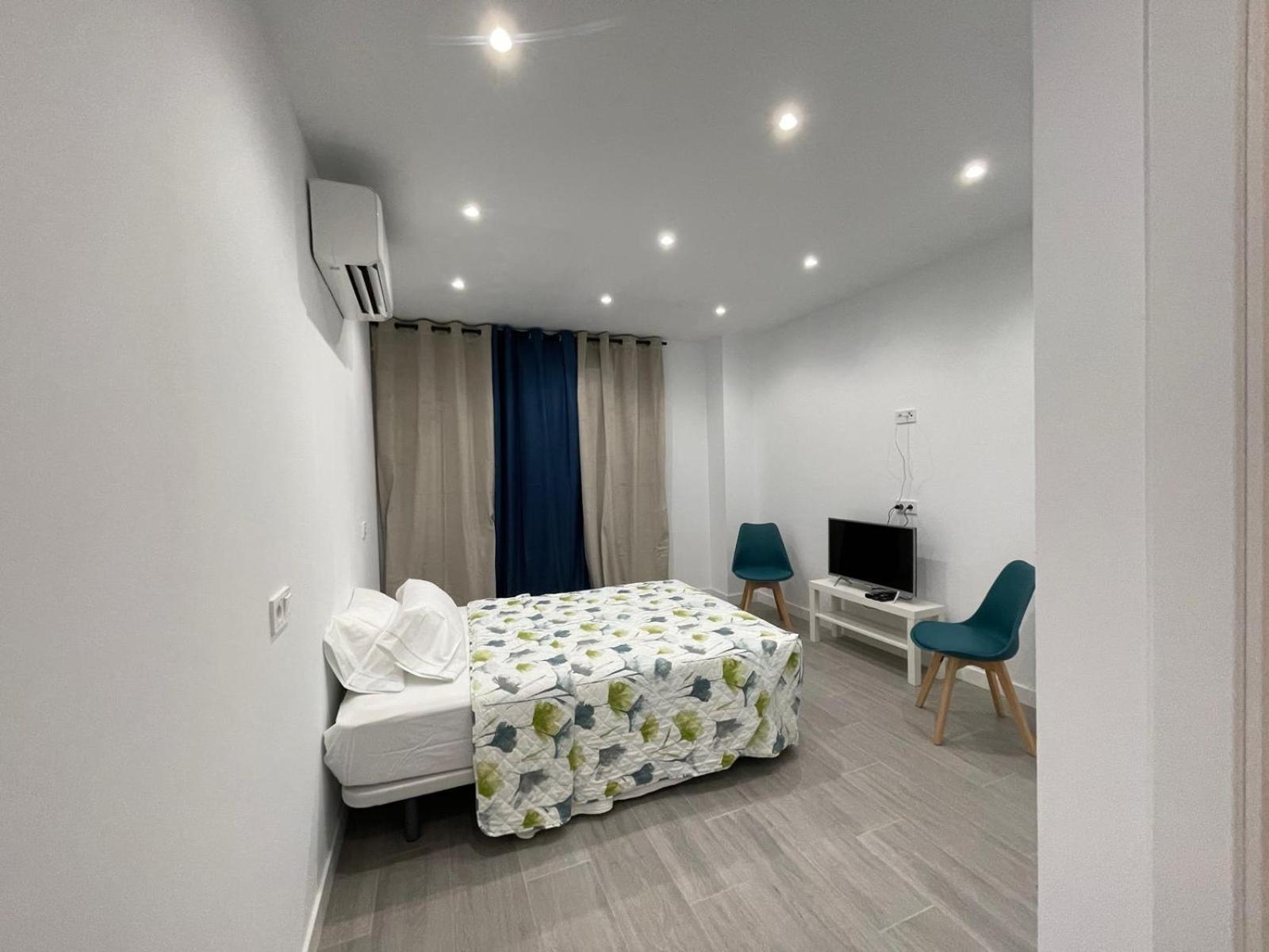 Estudios Nuevos Madrid Centro Eksteriør billede