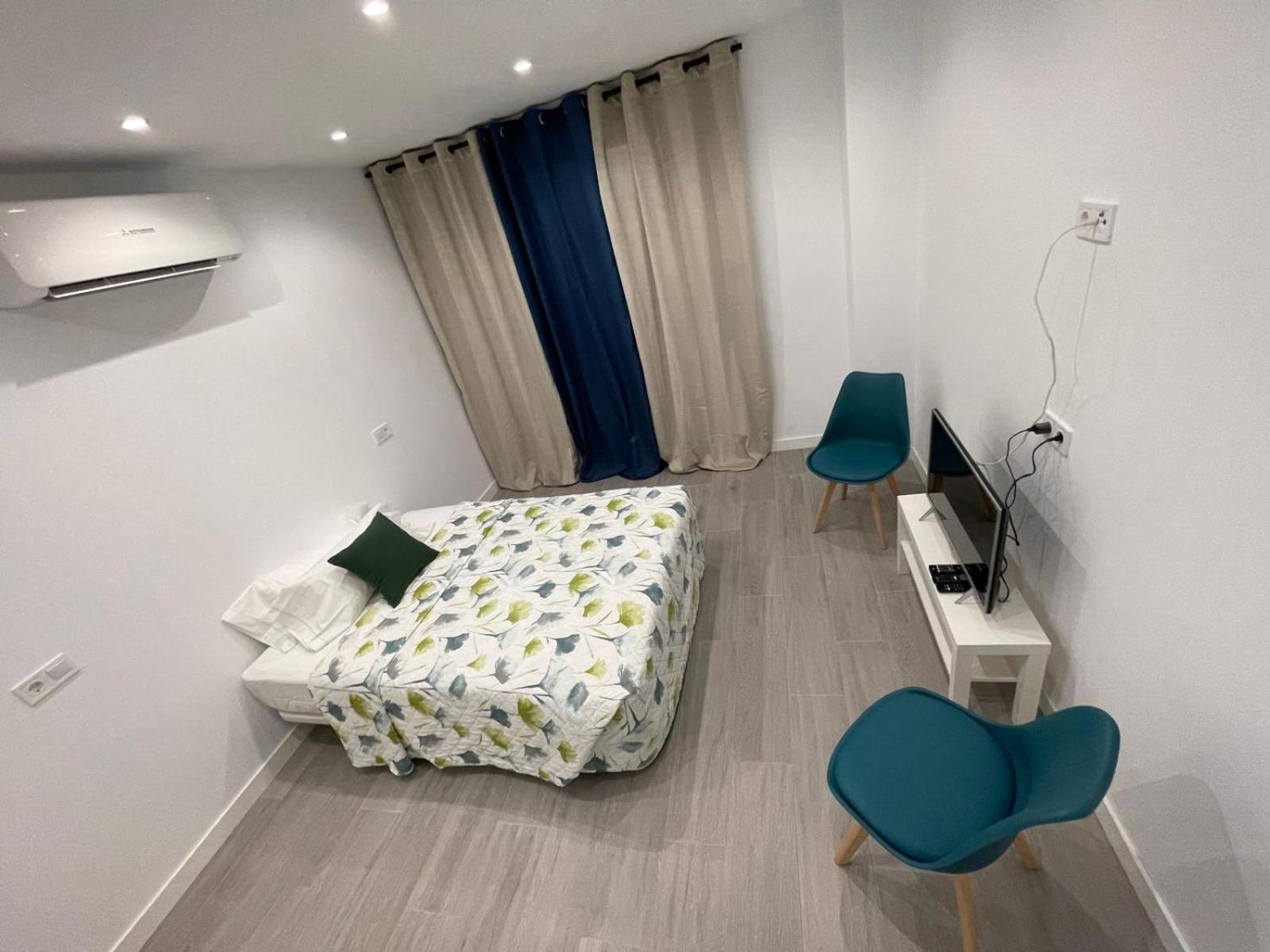 Estudios Nuevos Madrid Centro Eksteriør billede