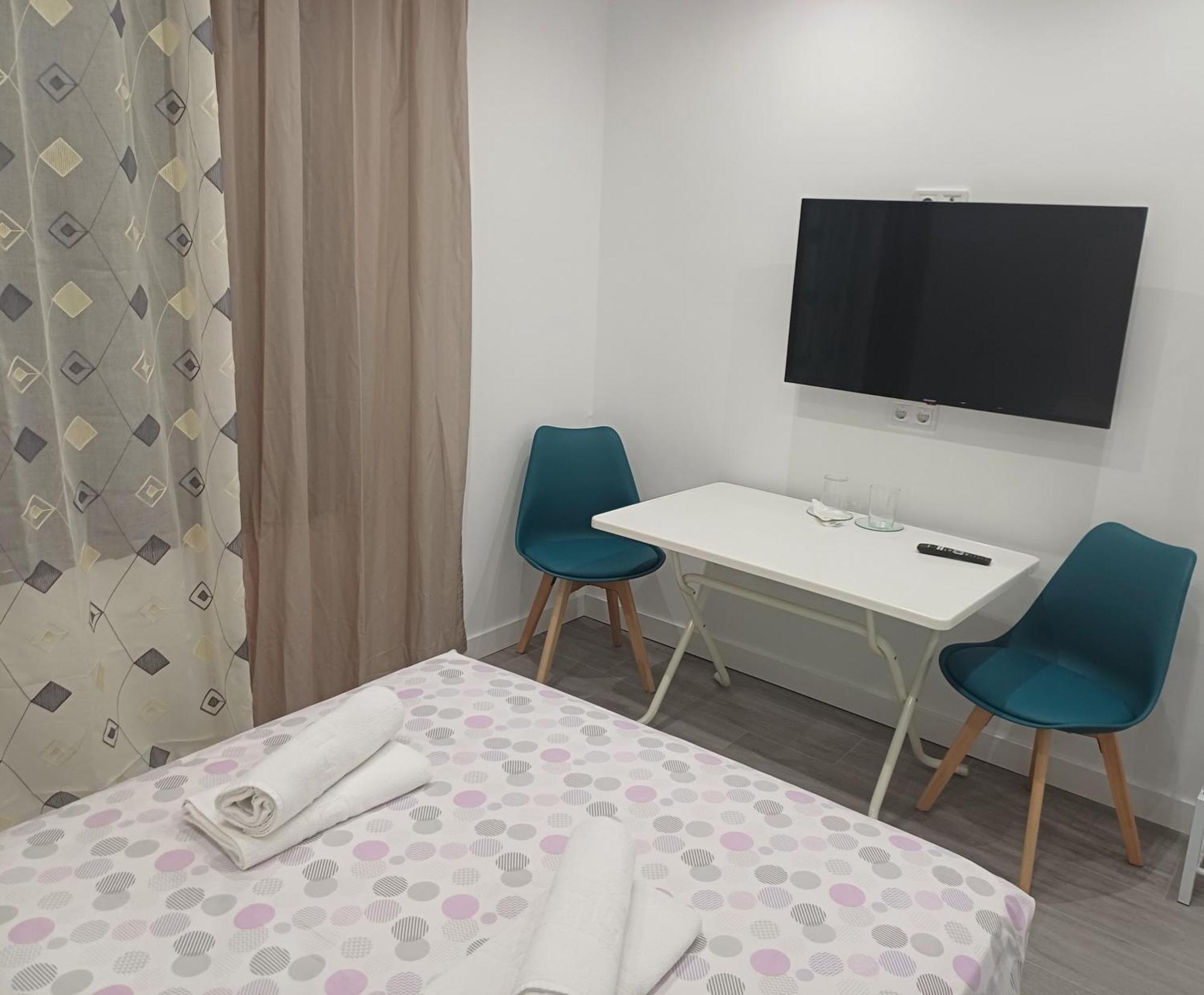 Estudios Nuevos Madrid Centro Eksteriør billede