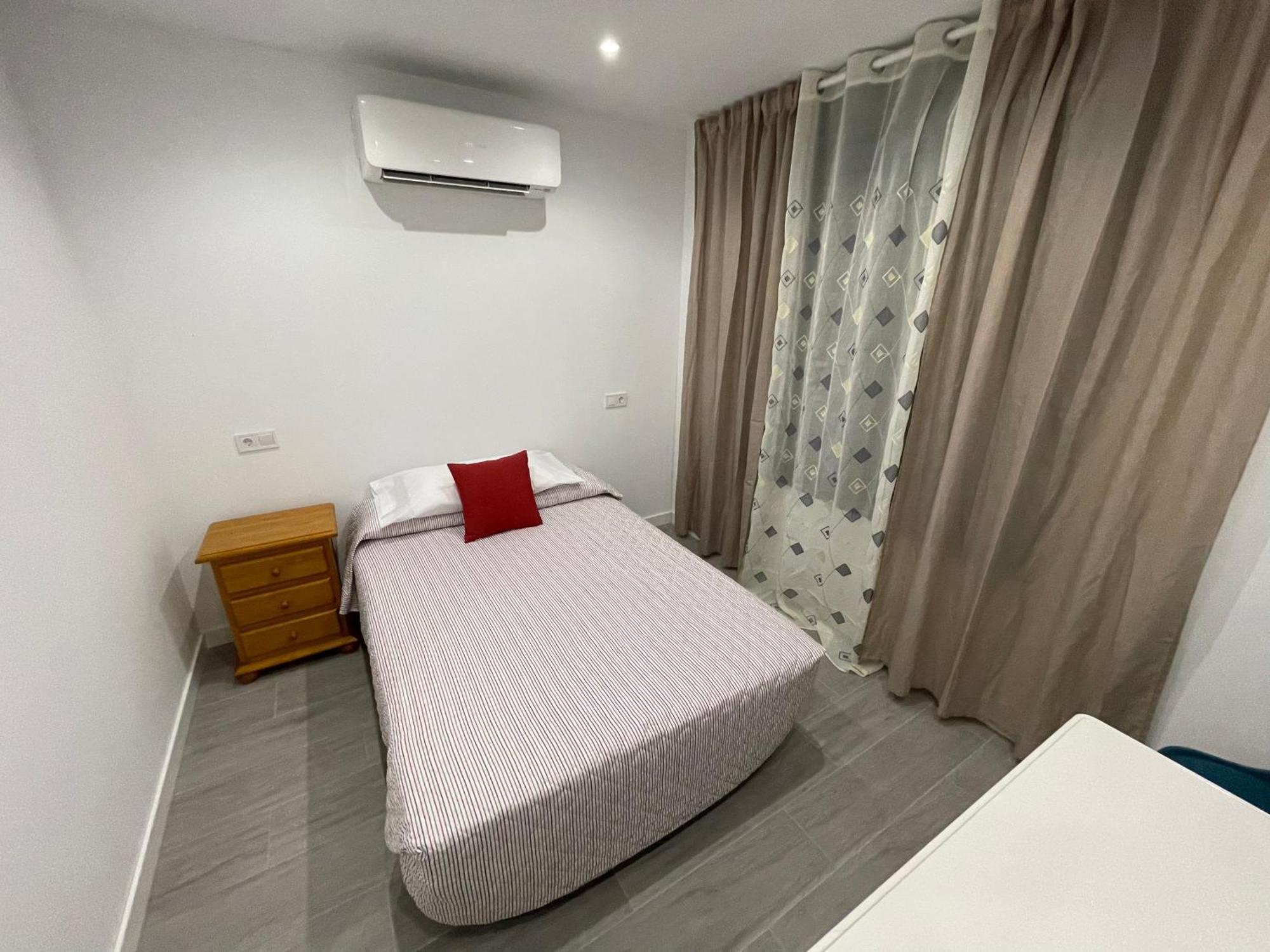 Estudios Nuevos Madrid Centro Eksteriør billede
