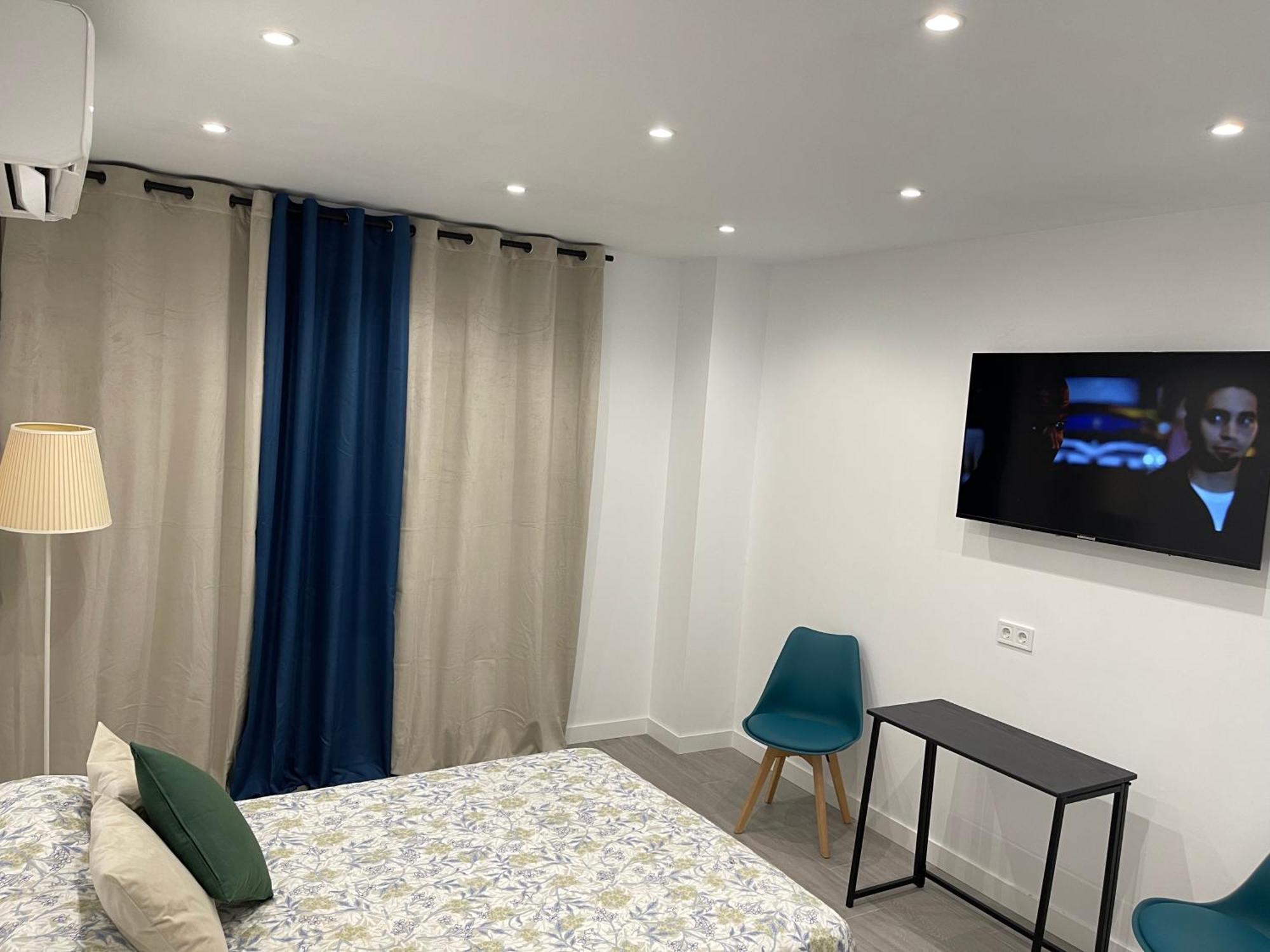 Estudios Nuevos Madrid Centro Eksteriør billede
